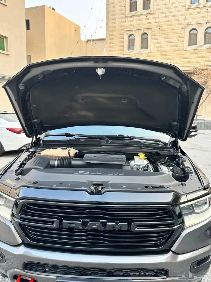 للبيع دوج رام 1500 17