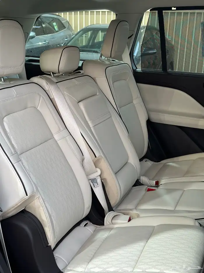 لنكلولن بريزيدنشيل اعلى فئه 6