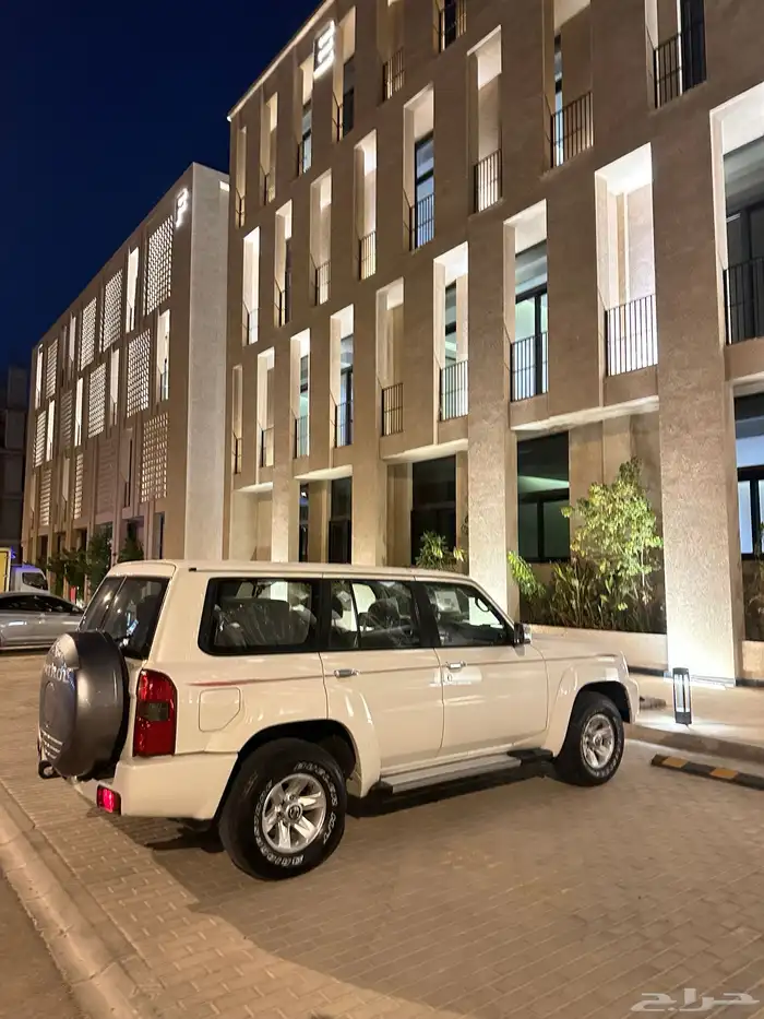 باترول فتك سفاري صالون 2021 قير عادي وارد بترومين فل كامل 10