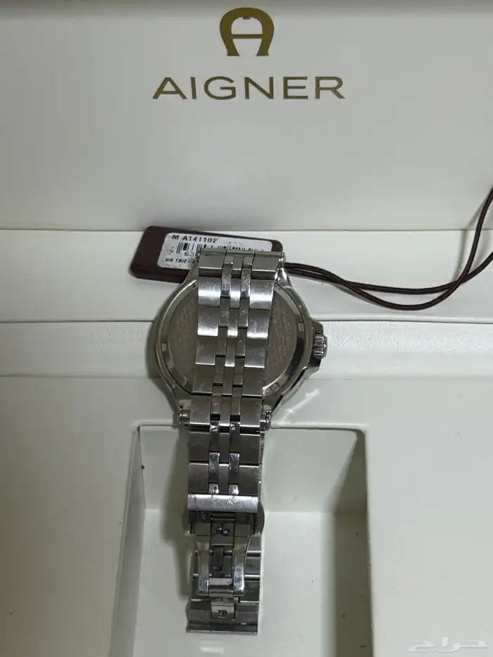 ساعة AIGNER أصلية بلون مميز للبيع 5