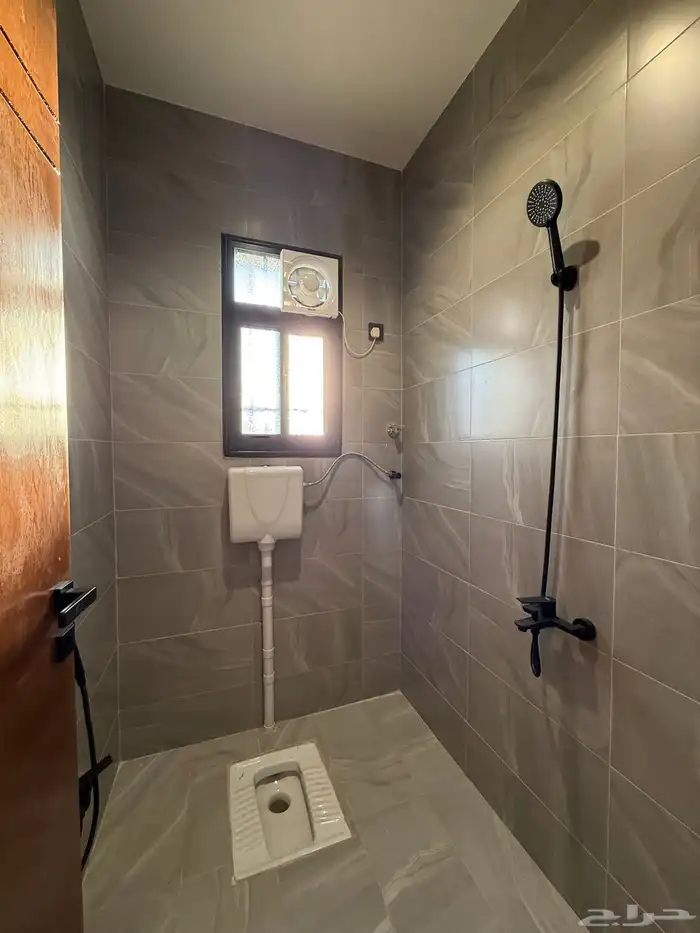 للبيع روف علوي نظام دورين موقع كامل مسجد مدارس خدمات كاملة 15