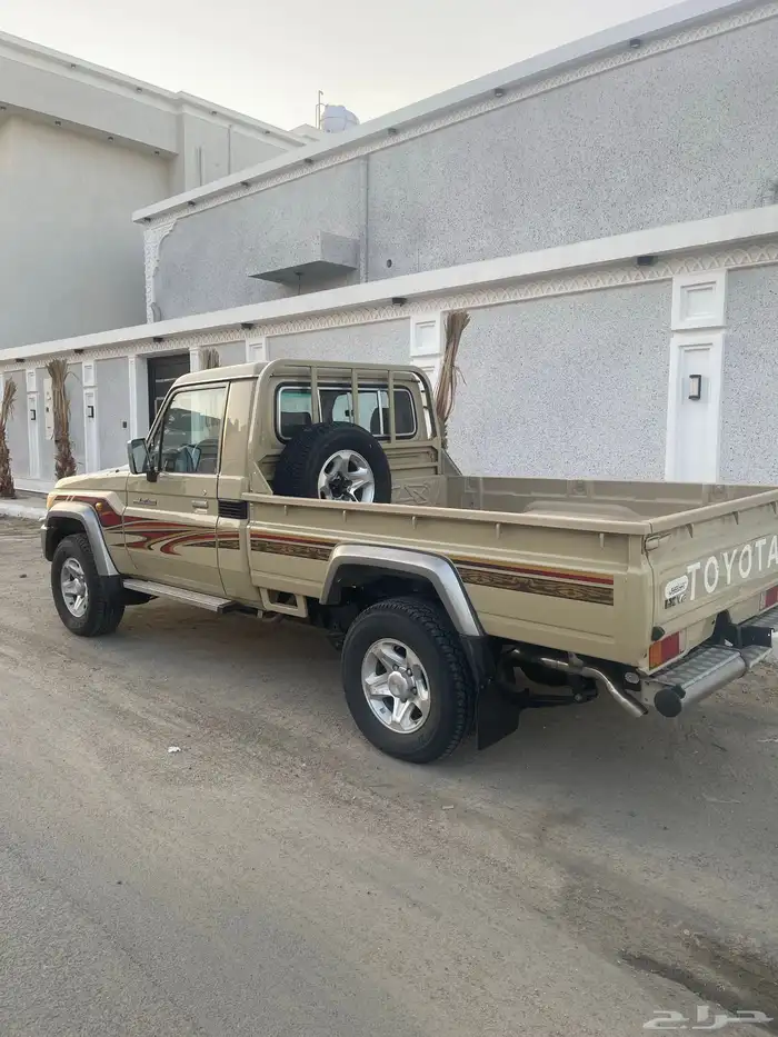 للبيع شاص 2012 سعودي 3