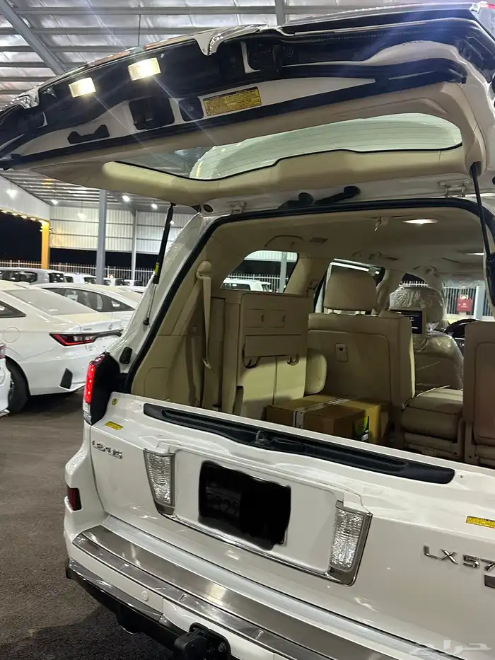 جيب لكزس 2014 بريمي DD سبورت وكالة 8