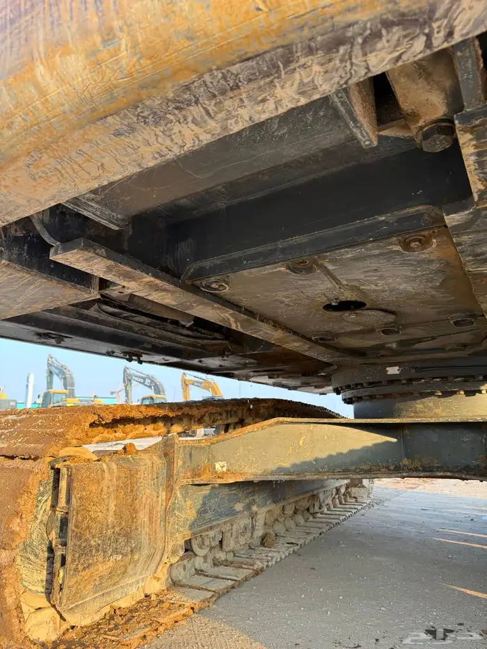 بوكلين فولفو 2009 للبيع مع الدقاق الرياض 7