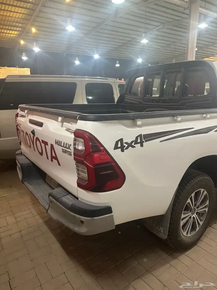 هايلكس 2022 ديزل قير اوتوماتيك فل كامل ممشئ 2000 كم 1