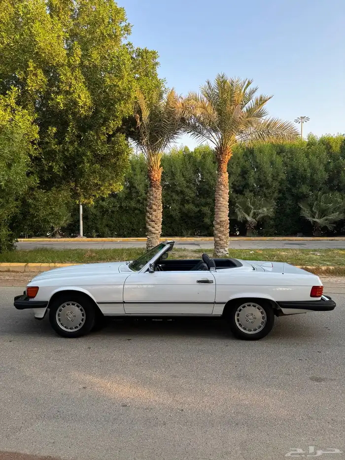 مرسيدس SL560 1