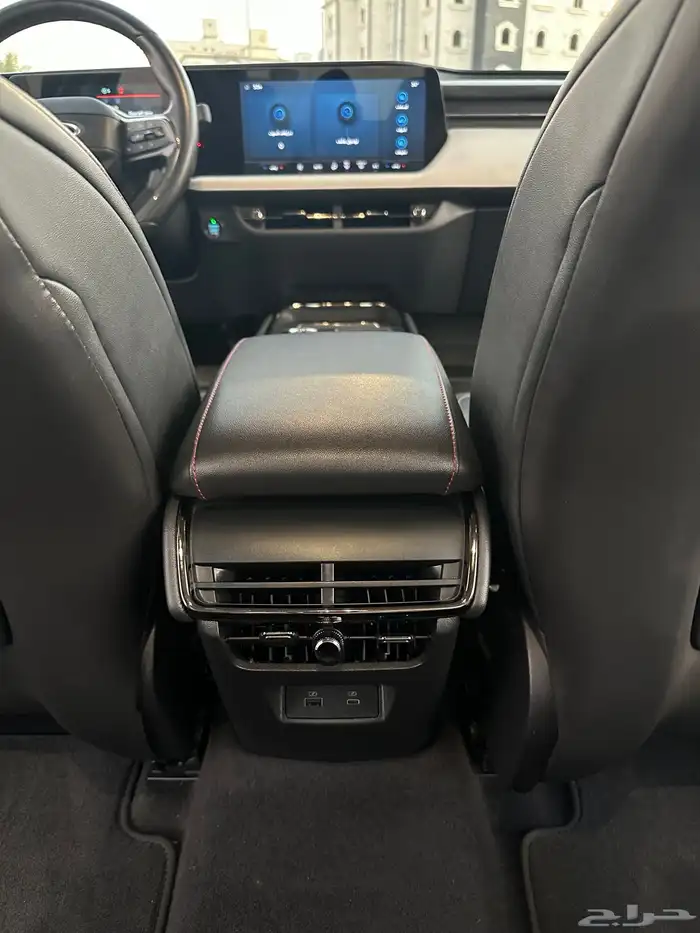 توروس ترند بلس 2023 نص فل ( بحالة الوكالة ) خالي من الرش 37