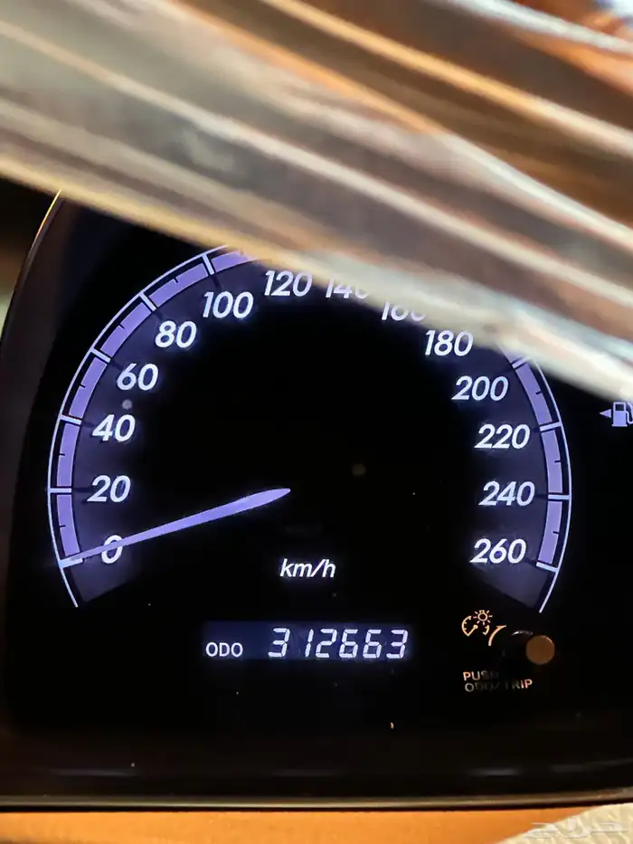 افالون 2011 نظيف 9