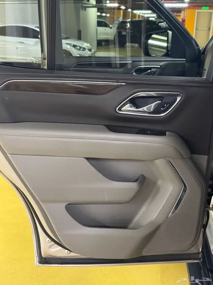 للبيع يوكن 2021 دبل ( نظيف جدا  ) 15