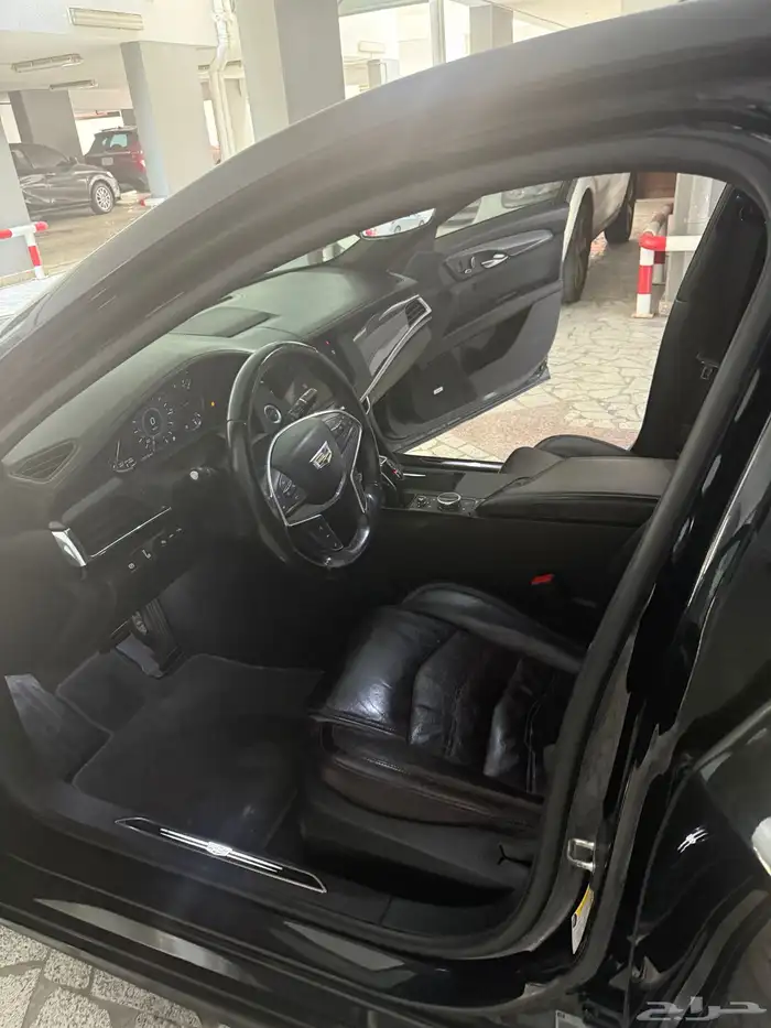 للبيع كاديلاك ct6 موديل 2019 6