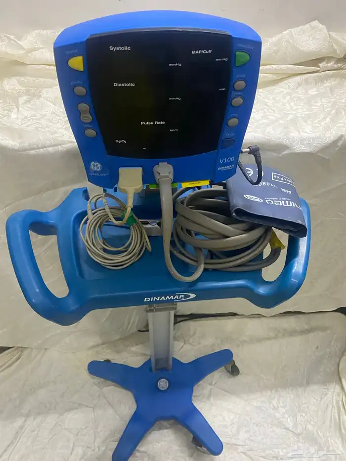 شاشة مراقبة العلامات الحيوية 1