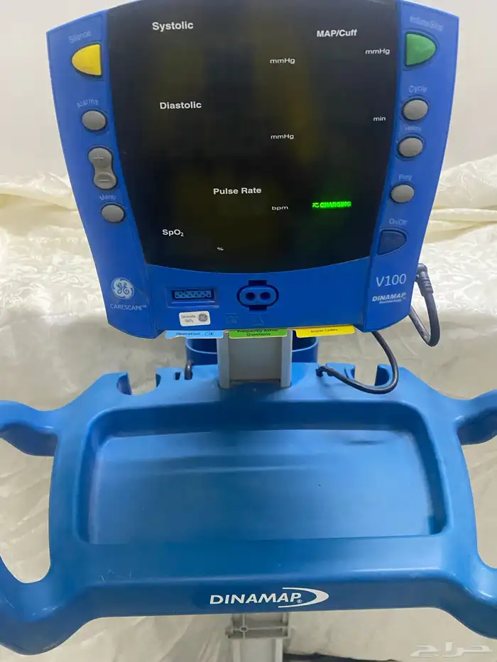 شاشة مراقبة العلامات الحيوية 4