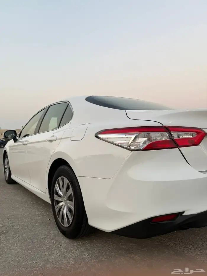 تويوتا كامري 2020 سعودي قمه بنضافه مالك واحد 19