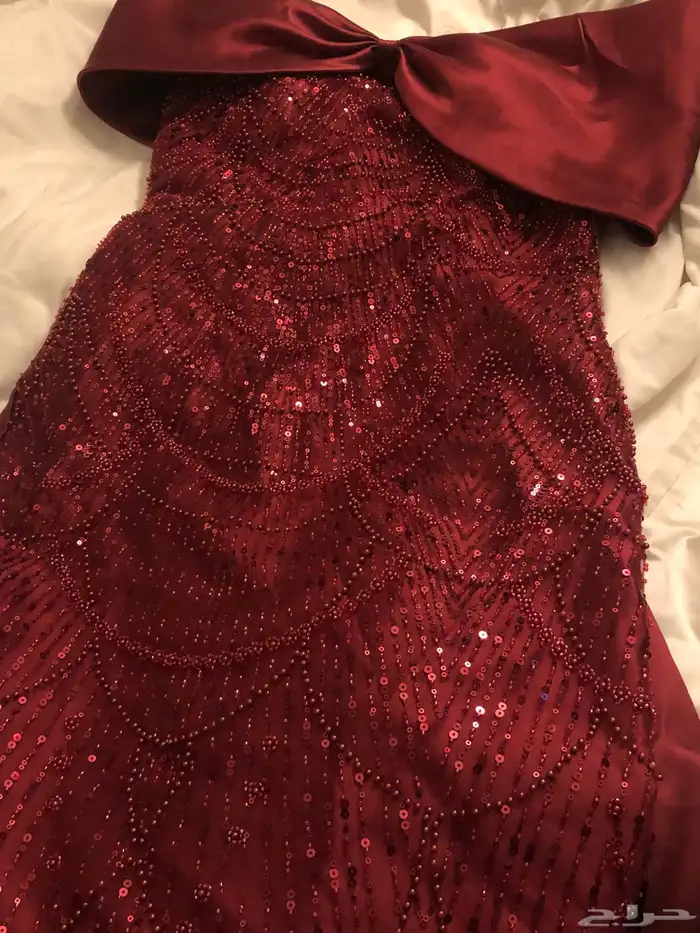 فستان زواج لبسه وحده 1