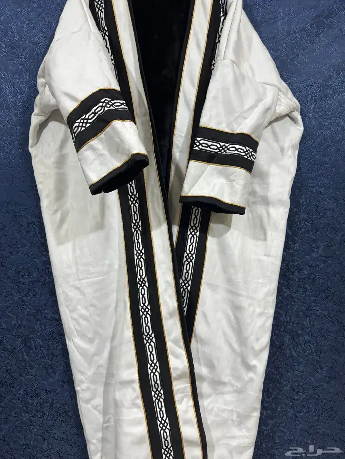 فروات مشالح بشوت شتويه للبيع نسائيه ورجاليه 15