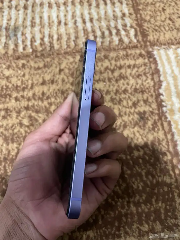 ايفون 12مني 3