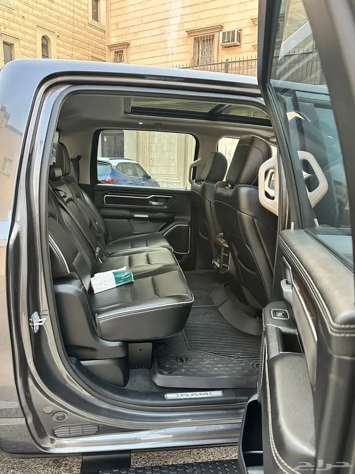 للبيع دوج رام 1500 40