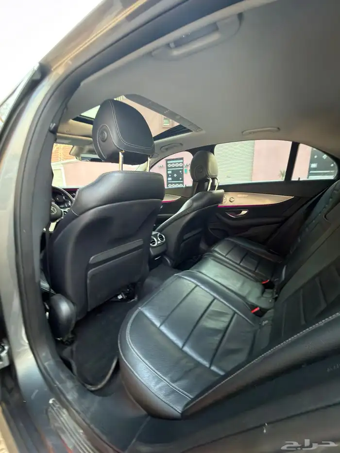 مرسيدس e300 موديل 2019 معدل 2023 16