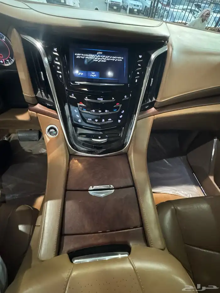كاديلاك اسكاليد فل كامل طويل 20