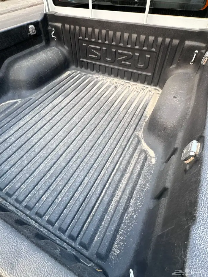 ايسيزو ديماكس دبل 2023 8