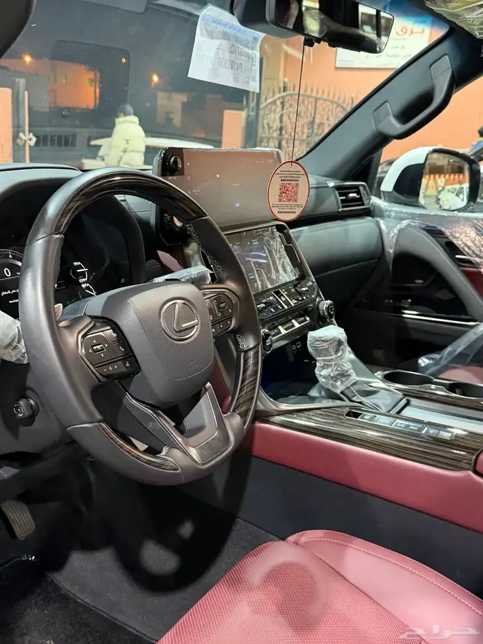 لكزس 2024 LX600 فئه BB بريمي فل كامل 8