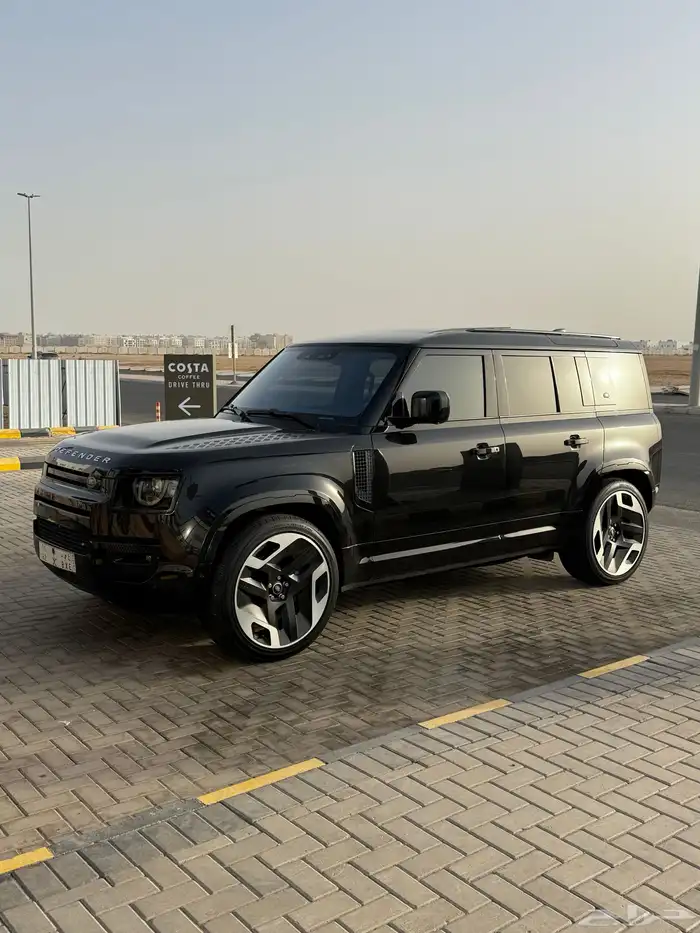 ديفندر 2022 اعلا فئة سته سلندر 0