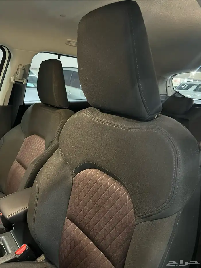 تويوتا أوربان كروزر 2026 شبه جديد ( الوكيل عبداللطيف جميل ) 7