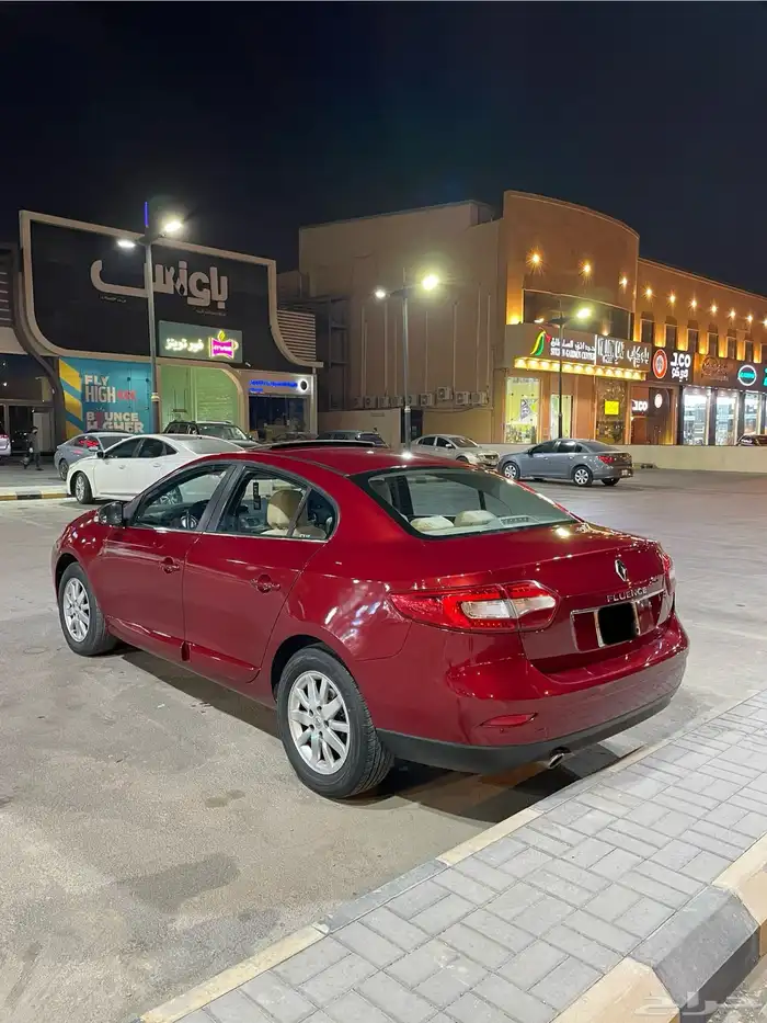 رينو فلونس 2015 1