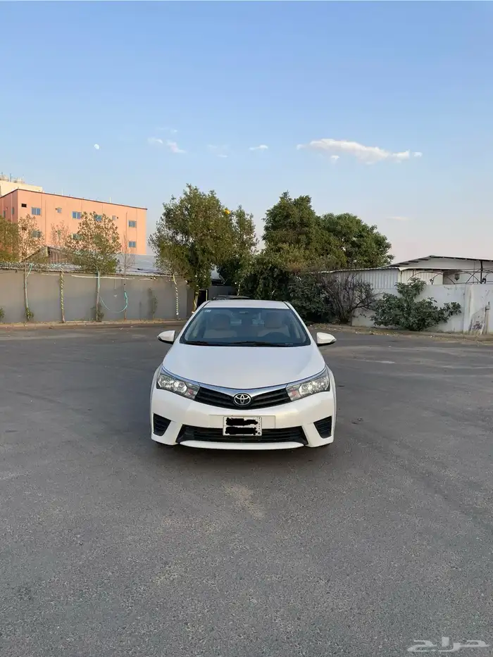 كورولا 2015 نظيفة وكالة 1 4