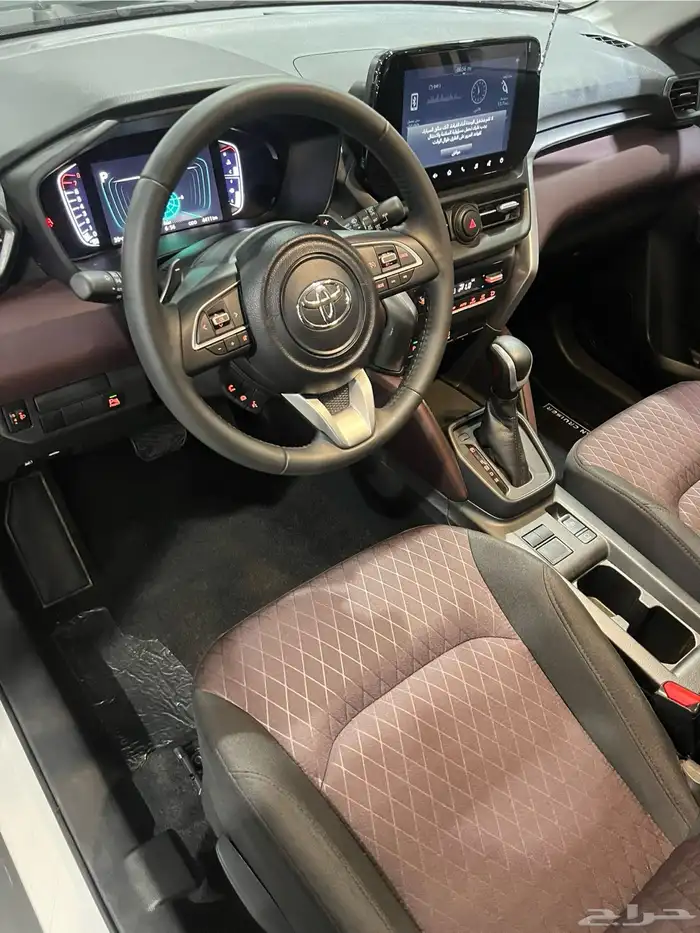 تويوتا أوربان كروزر 2026 شبه جديد ( الوكيل عبداللطيف جميل ) 5