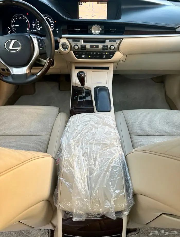 لكزس ES 350 2015 25