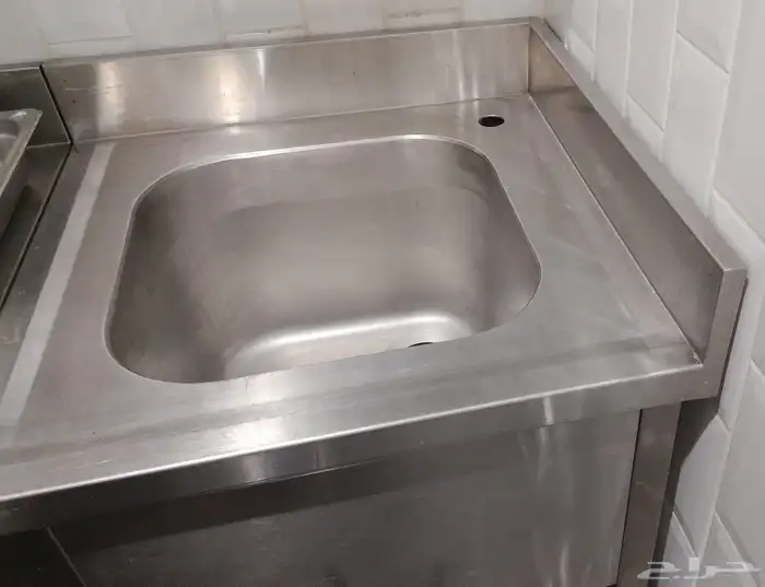 للبيع مجموعة معدات مطعم مستخدمة بحالة نظيفة 20