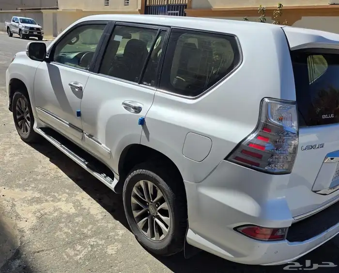 لكزس GX 460 موديل 2014   مالك اول نظيف جدا 2