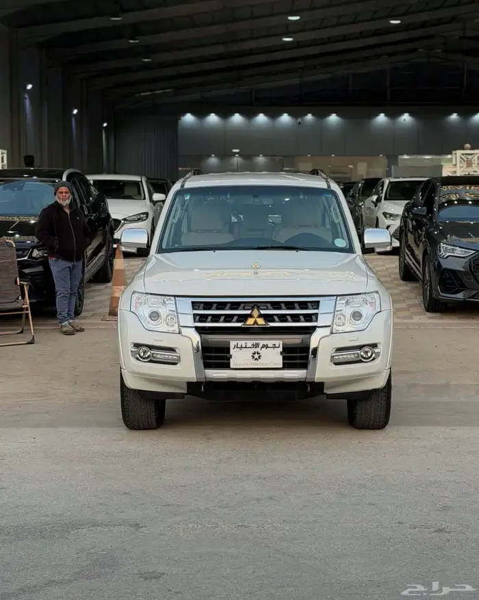 ميستوبيشي باجيرو 2020 عداد قليل - فل كامل علامات ذهبيه نظيف 0