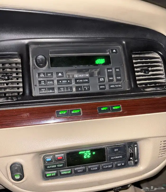 فورد فكتوريا 2011 5