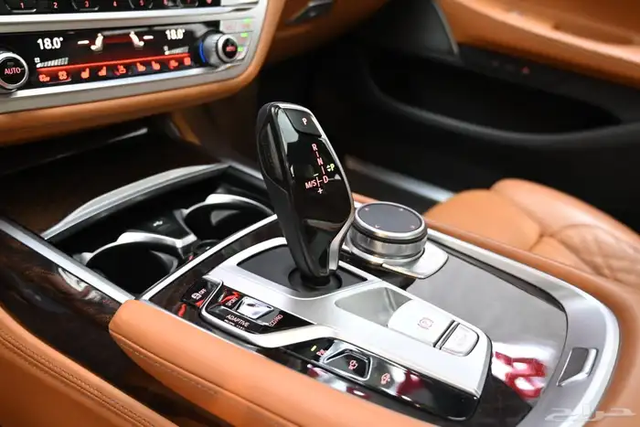 بى ام دبليو 740li-2022-خليجى 12