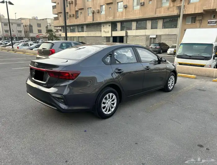 كيا سيراتو 5