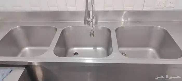 للبيع مجموعة معدات مطعم مستخدمة بحالة نظيفة 27