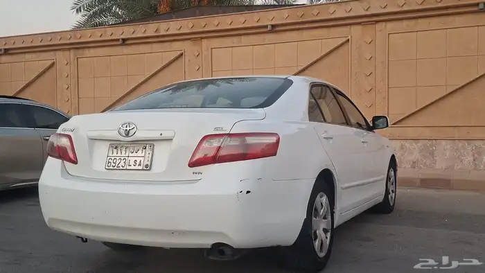 للبيع كامري مخزن (2008) 4