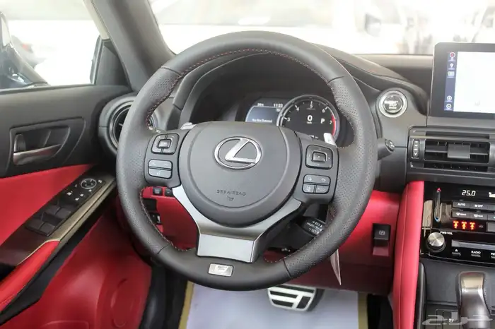 لكزس IS350 اف سبورت 2025 10