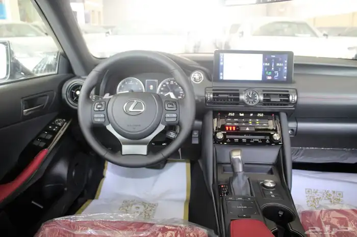 لكزس - IS350 CC - خليجي - 2025 14