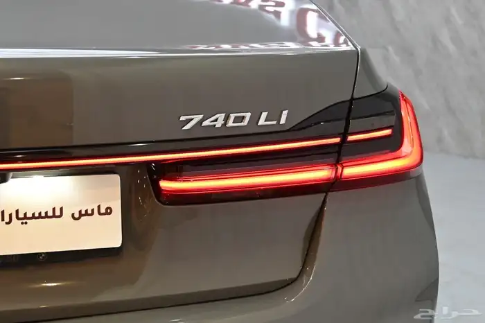 بى ام دبليو 740li-2022-خليجى 14