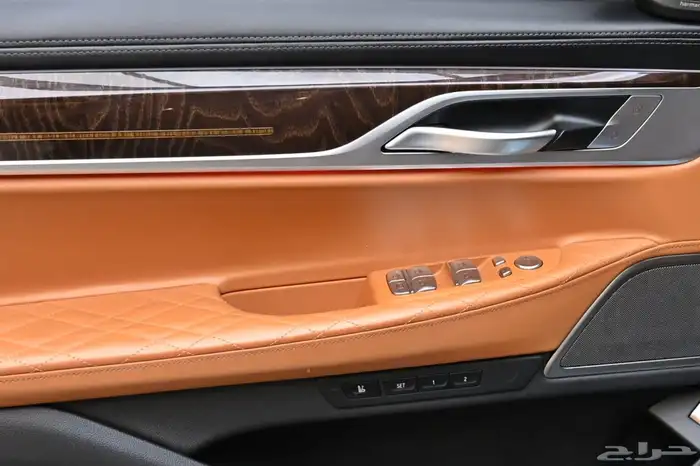 بى ام دبليو 740li-2022-خليجى 13