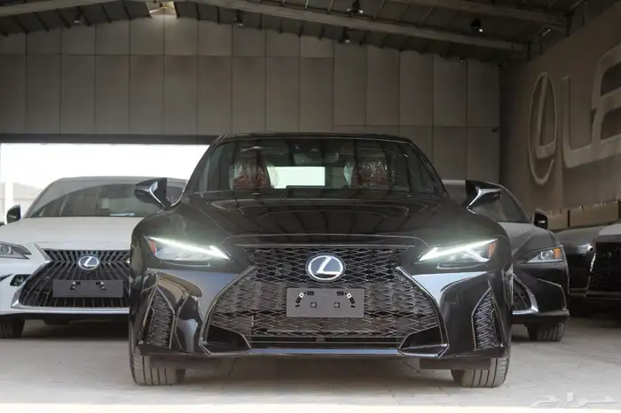 لكزس IS350 اف سبورت 2025 1