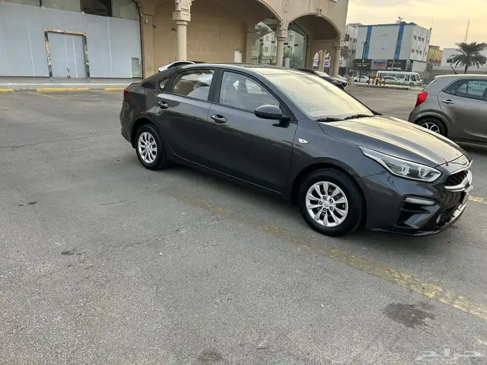 كيا سيراتو 3