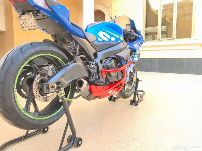 دباب سوزوكي 1