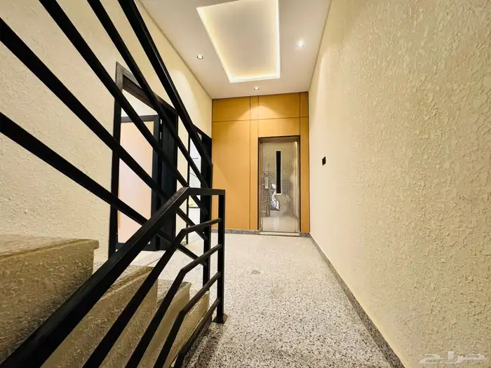 فيلا روف علوي للبيع تبوك حي الصفا موقع مميز 12