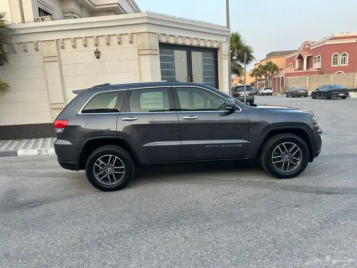 جيب شروكي لمتدد فل كامل 8 اسلندر 3