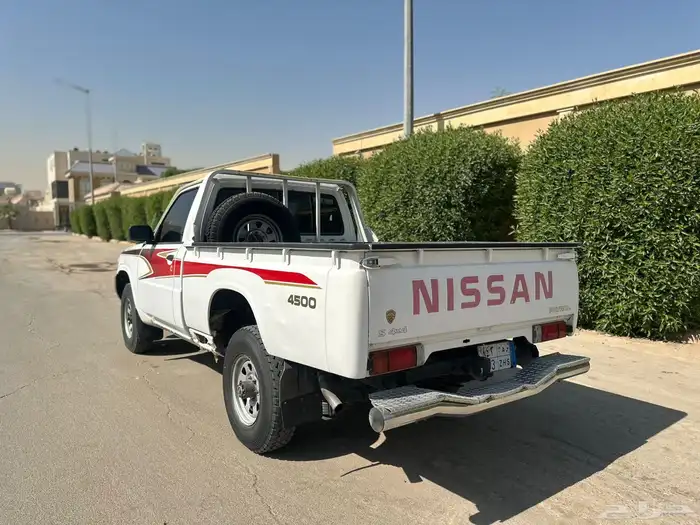 نيسان شاص باترول 2004 3