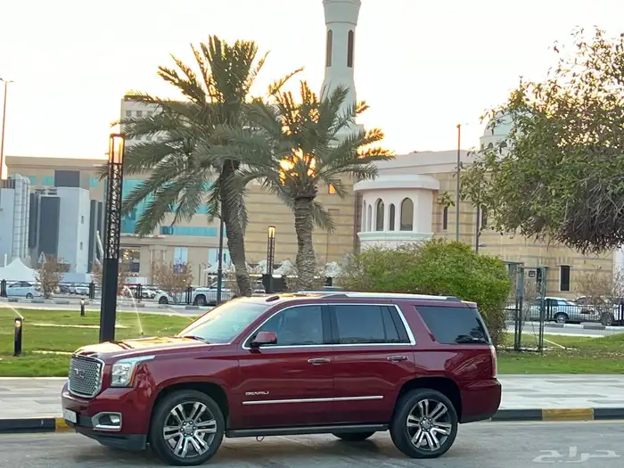 جي ام سي يوكن دينالي موديل 2017 فل قصير متاح اقساط 2